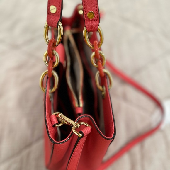 Michael Kors Medium Cynthia - Picture 8 of 12